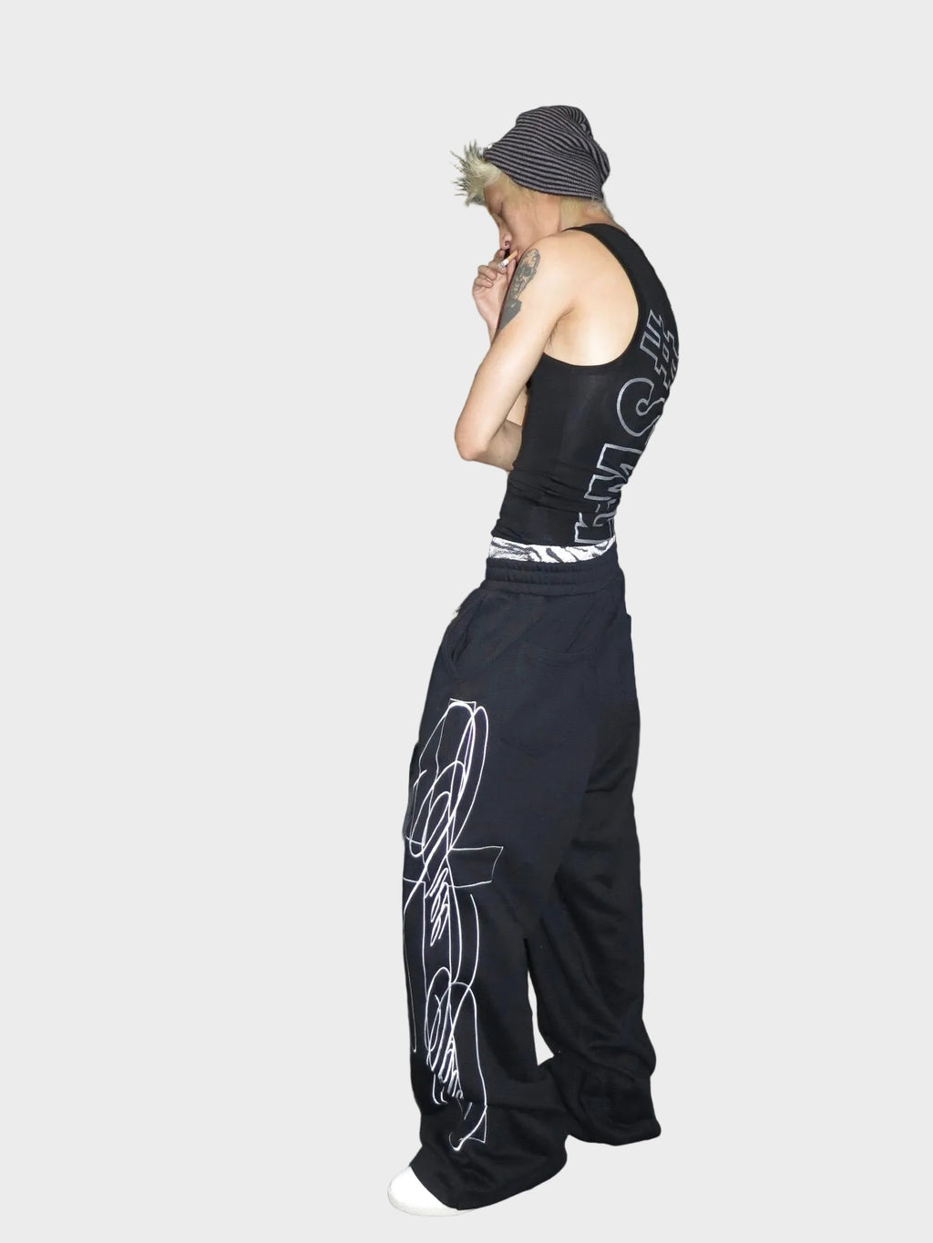 Wireframe Baggy Sweatpant